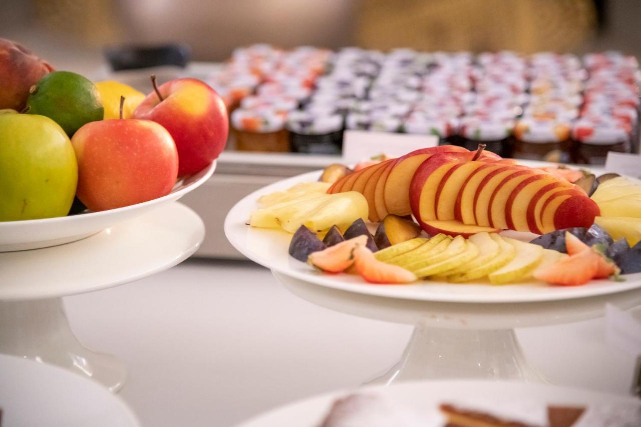 Hotel Villa I Pini 말로 외부 사진