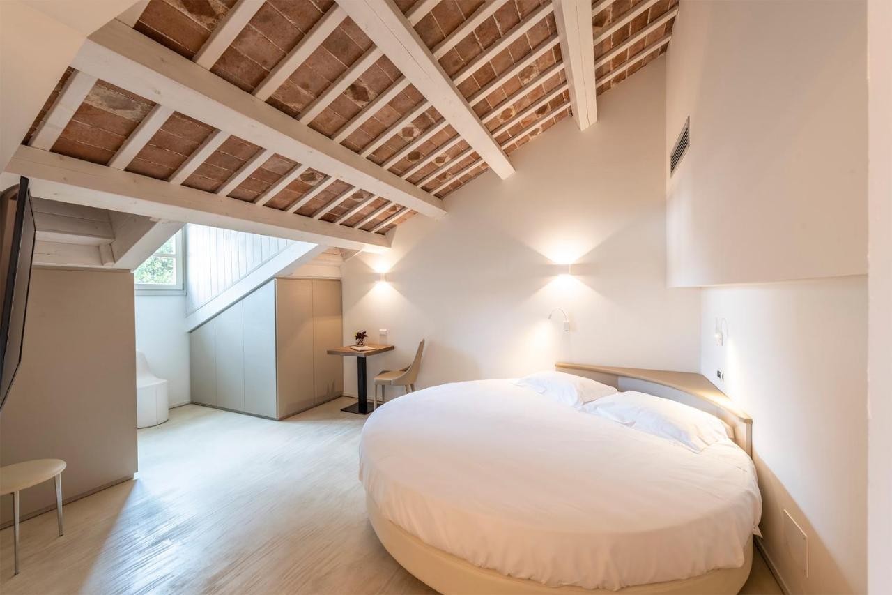 Hotel Villa I Pini 말로 외부 사진