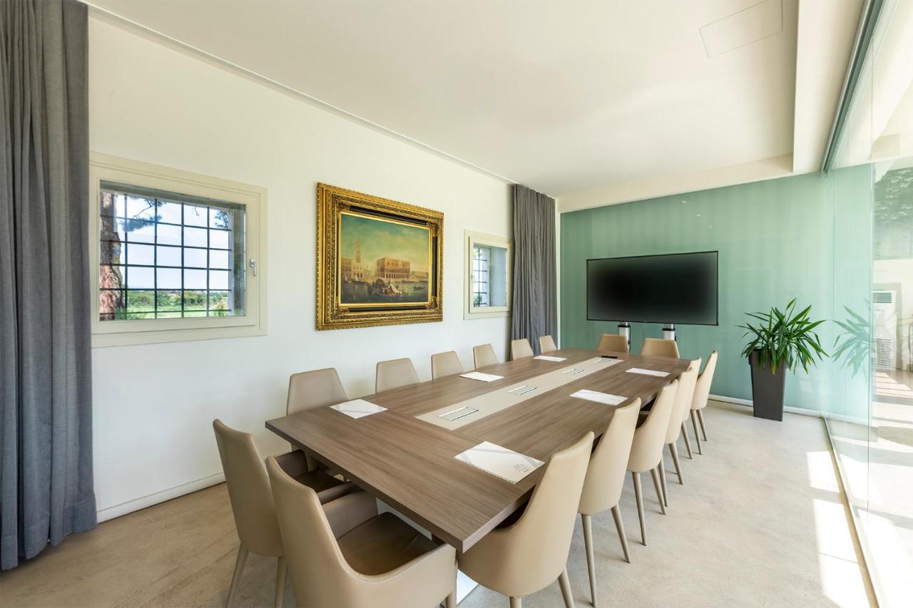 Hotel Villa I Pini 말로 외부 사진